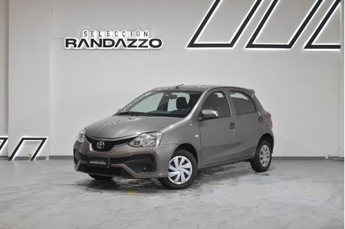 TOYOTA ETIOS 1.5 5 PTAS X 6MT 2017